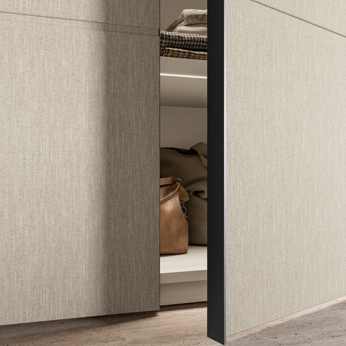 Emotion Up Wardrobe with Tela Hinged Doors