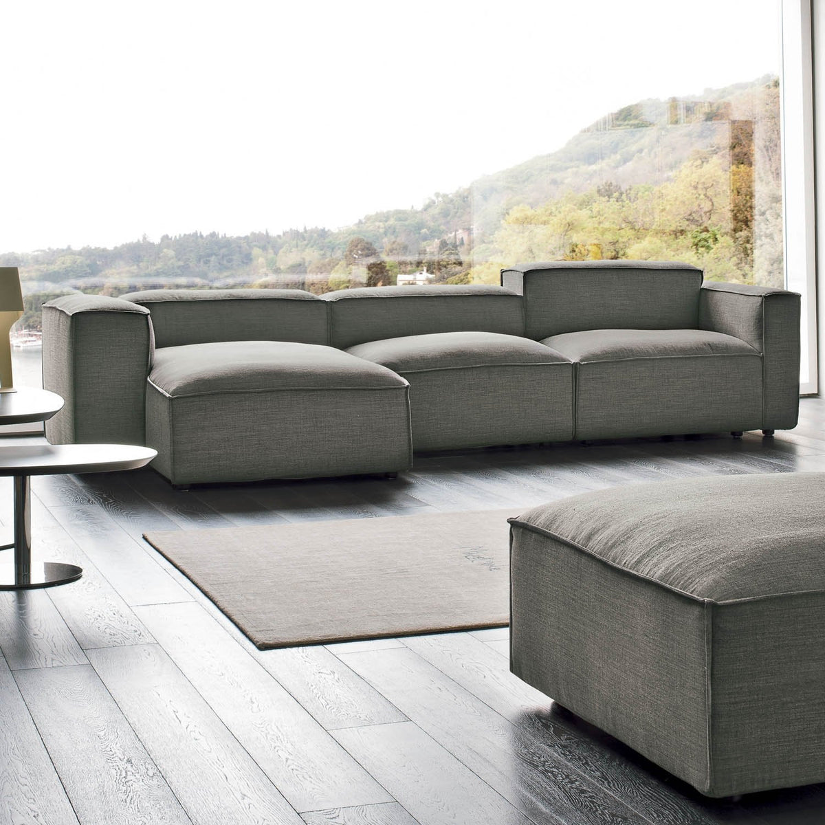 Comfort contemporary sectional Italian sofa by Dall'Agnese