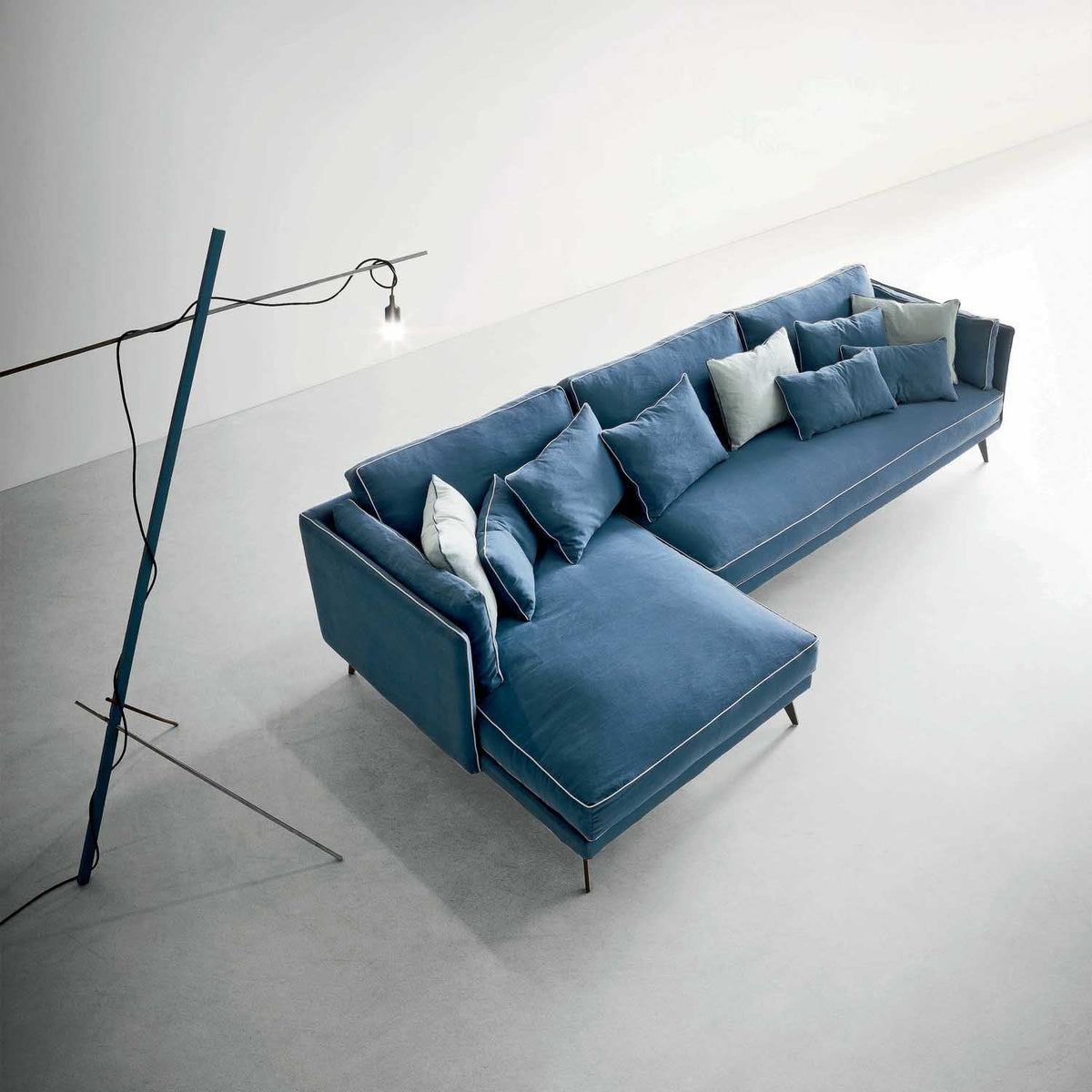 Milton contemporary Italian designer sofa by Dall'Agnese