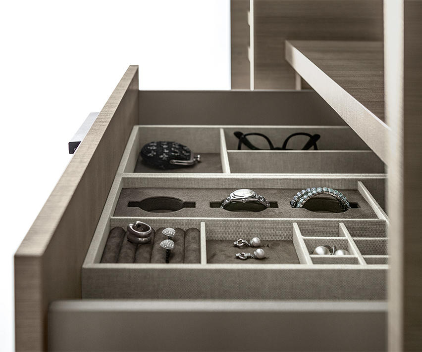 Emotion Up Simply Wardrobe with Matt Lacquered Hinged Doors