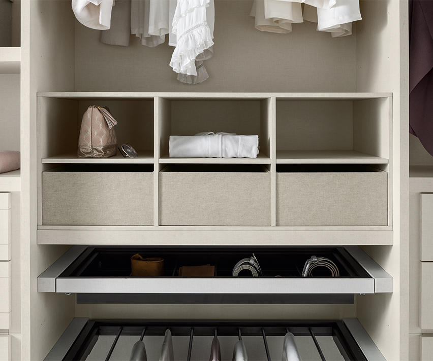 Emotion Up Simply Wardrobe with Matt Lacquered Hinged Doors